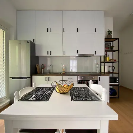 Cozy Apt In Mangalem21 Wifi/ac/netflix דירה