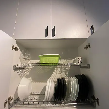 Cozy Apt In Mangalem21 Wifi/ac/netflix טיראנה